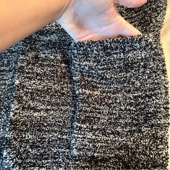 Barefoot Dreams CozyChic Med Marled Black White Oversized Hooded Long Cardigan - Picture 8 of 10